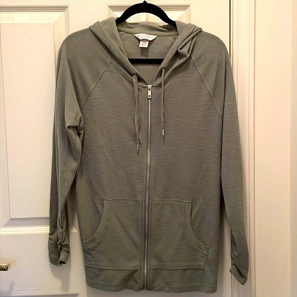 Lightweight hoodie